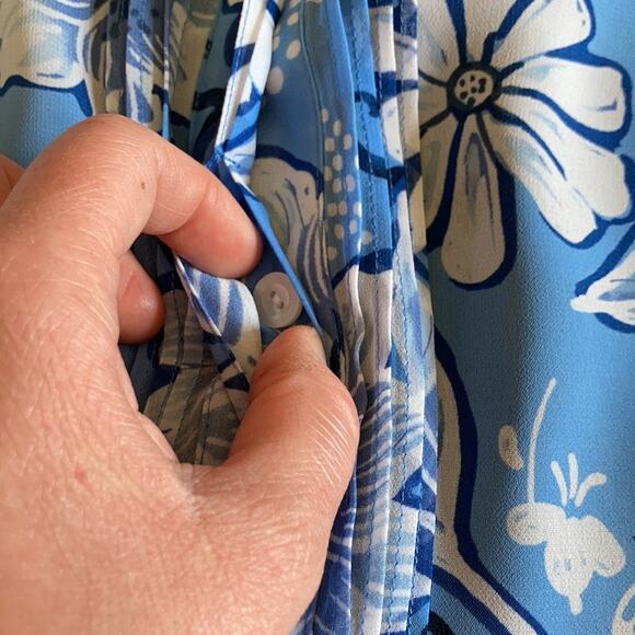 Jones Wear Blue Floral Chiffon Blouse, Size 14 - Picture 10 of 10